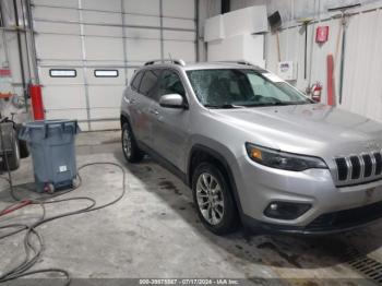  Salvage Jeep Cherokee