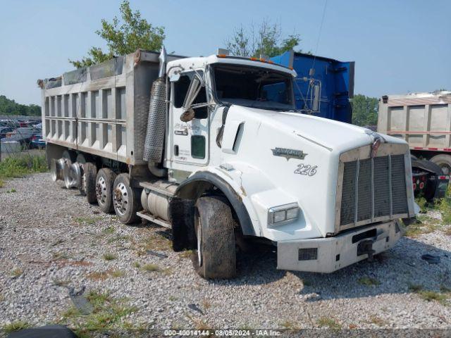  Salvage Kenworth T800