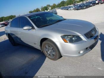  Salvage Nissan Altima