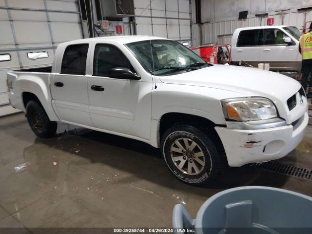  Salvage Mitsubishi Raider