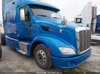  Salvage Peterbilt 587