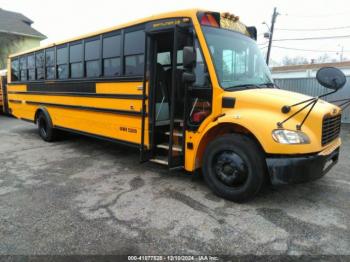  Salvage Freightliner Chassis