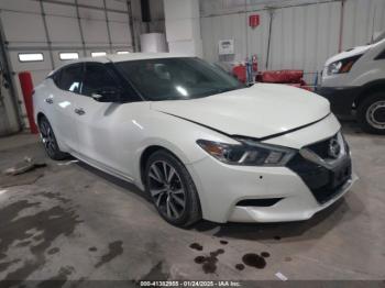  Salvage Nissan Maxima