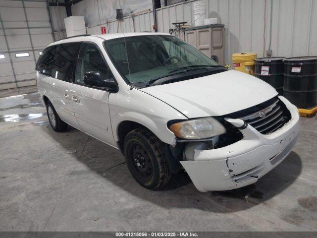  Salvage Chrysler Town & Country