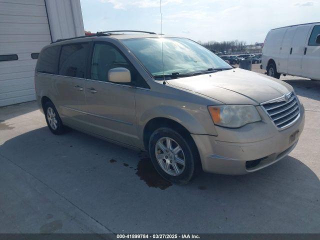 Salvage Chrysler Town & Country