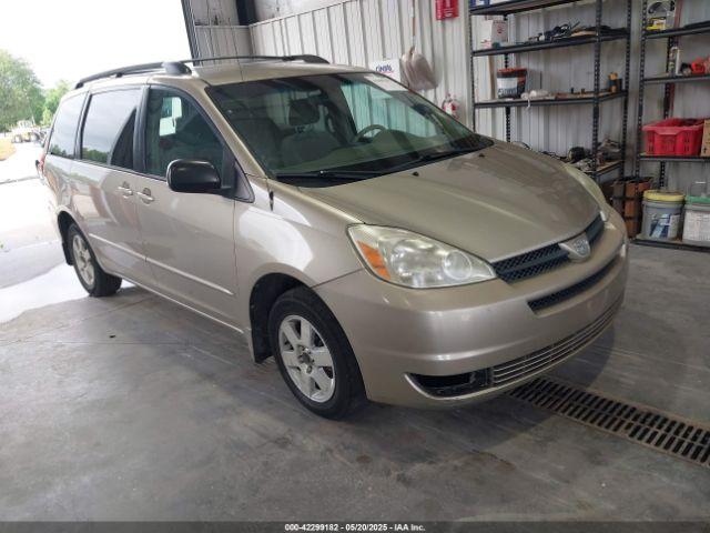  Salvage Toyota Sienna