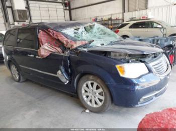  Salvage Chrysler Town & Country