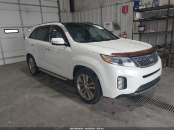  Salvage Kia Sorento