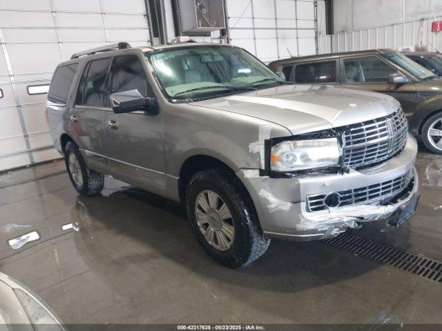  Salvage Lincoln Navigator
