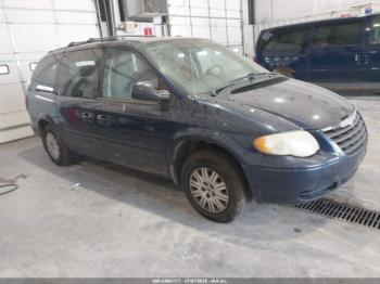  Salvage Chrysler Town & Country