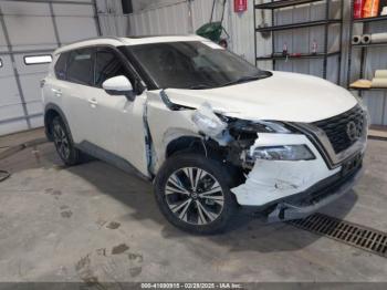  Salvage Nissan Rogue