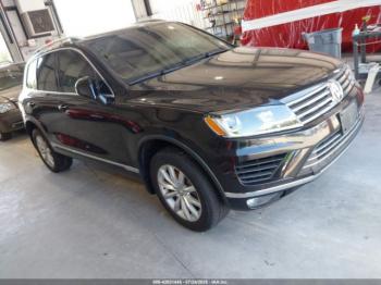  Salvage Volkswagen Touareg