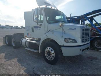  Salvage Freightliner Cascadia