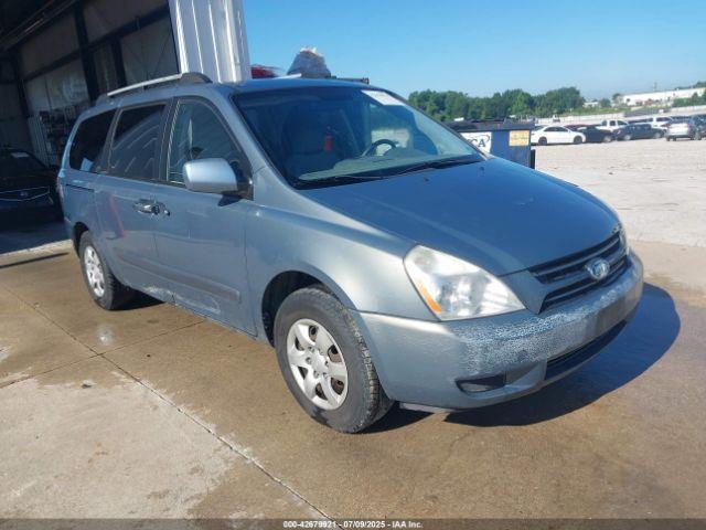  Salvage Kia Sedona