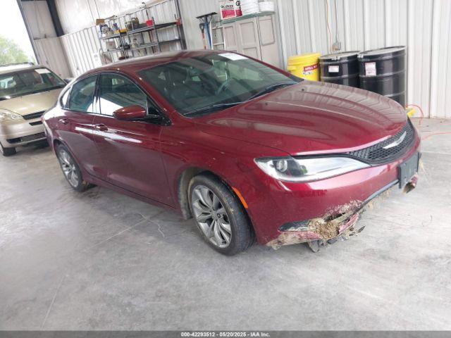  Salvage Chrysler 200