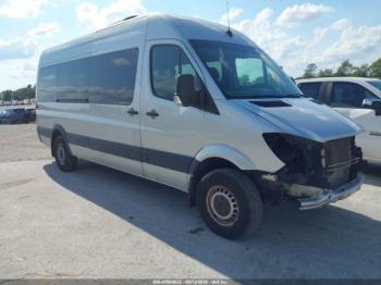  Salvage Mercedes-Benz Sprinter 2500