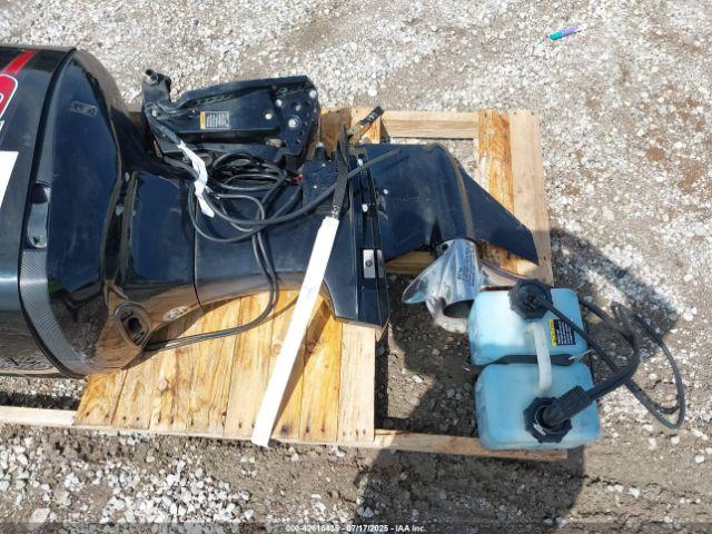  Salvage Mercury 225l Pro Xs Optimax  Boat