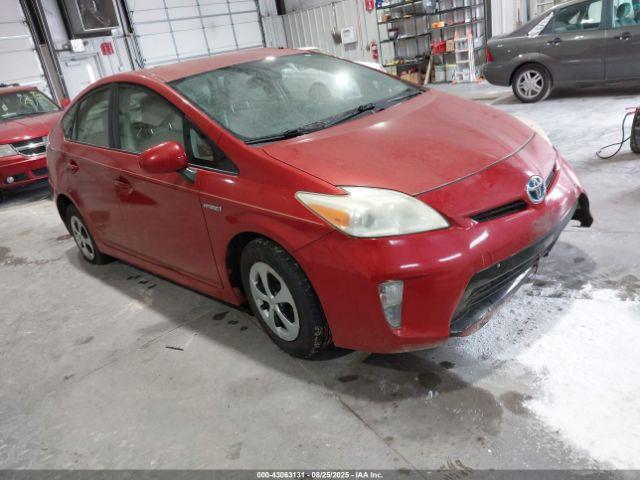  Salvage Toyota Prius