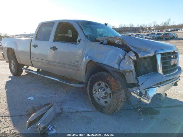  Salvage GMC Sierra 2500