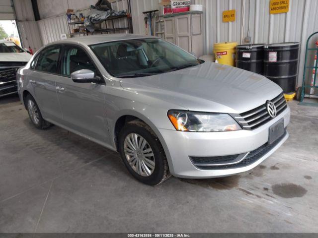  Salvage Volkswagen Passat