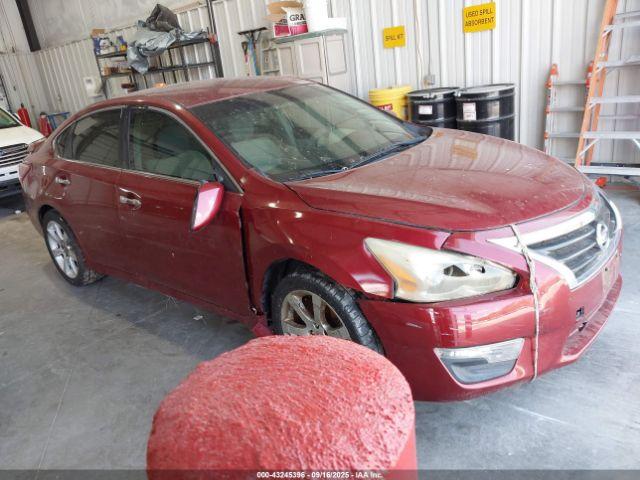  Salvage Nissan Altima
