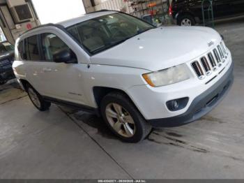  Salvage Jeep Compass