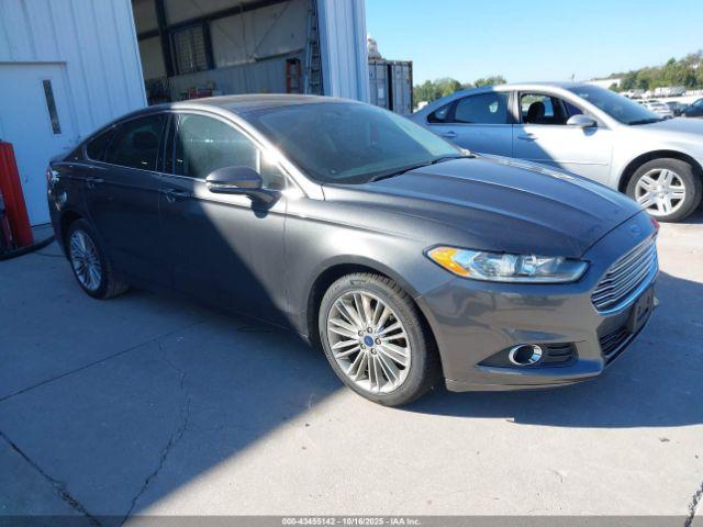  Salvage Ford Fusion