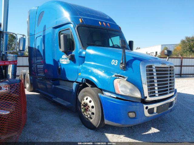  Salvage Freightliner Cascadia 125
