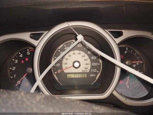 Toyota 4Runner Sr5 Sport V8 Image 4