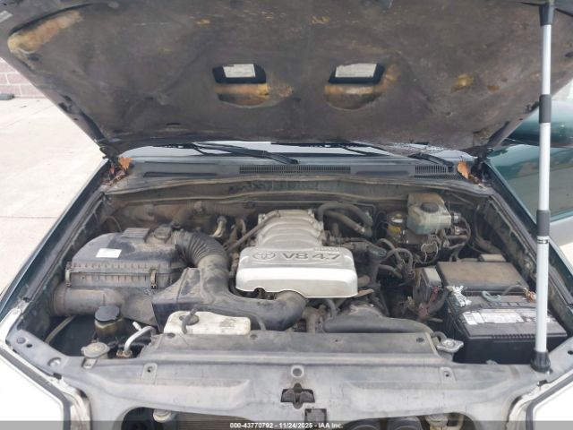 Toyota 4Runner Sr5 Sport V8 Image 5