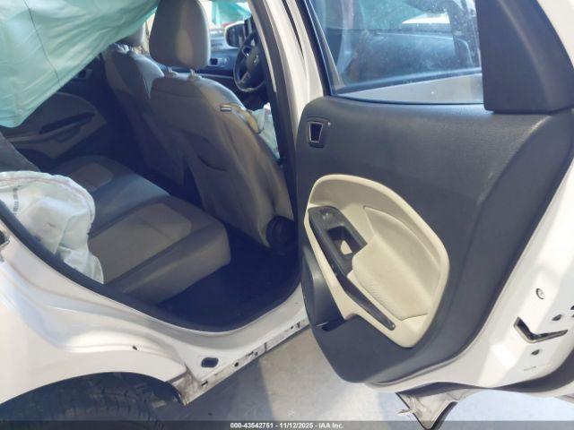 Ford EcoSport Se Image 10