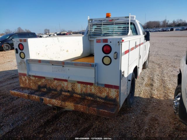 Ford F-250 Xl Image 6