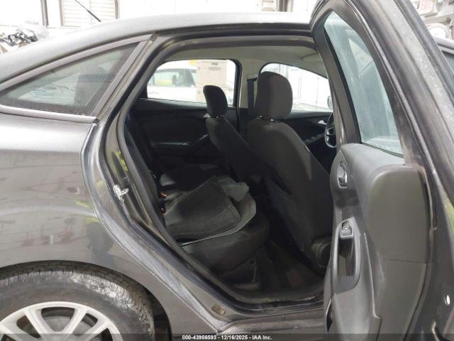 Ford Focus Se Image 10