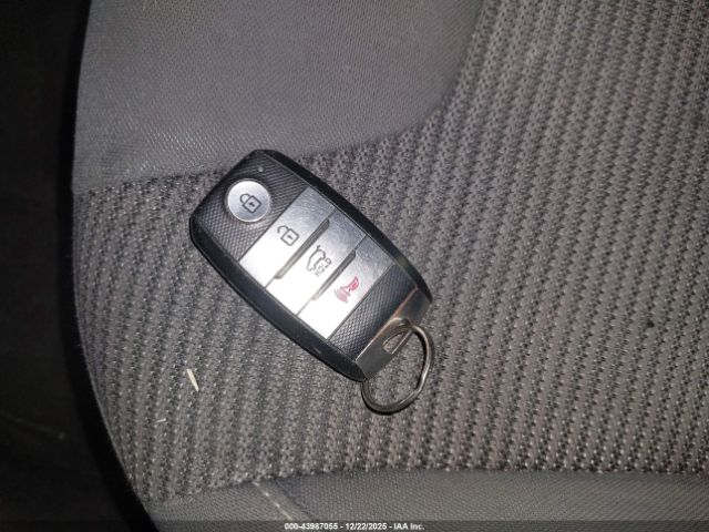 Kia Niro Lx Image 11