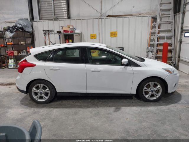 Ford Focus Se Image 11