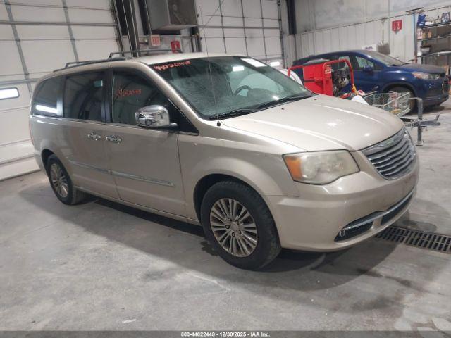  Salvage Chrysler Town & Country