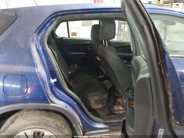 Chevrolet Trax Ls Image 10