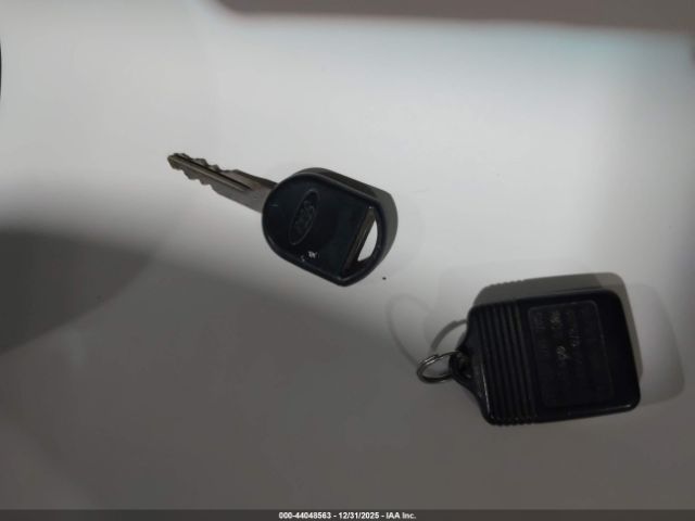 Ford Explorer Image 8