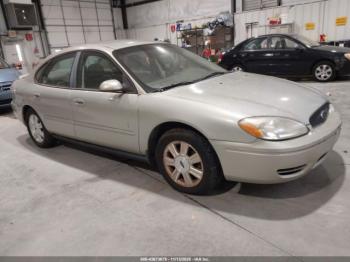  Salvage Ford Taurus