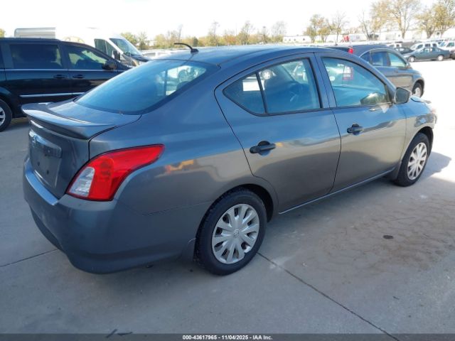 Nissan Versa 1.6 S+ Image 2