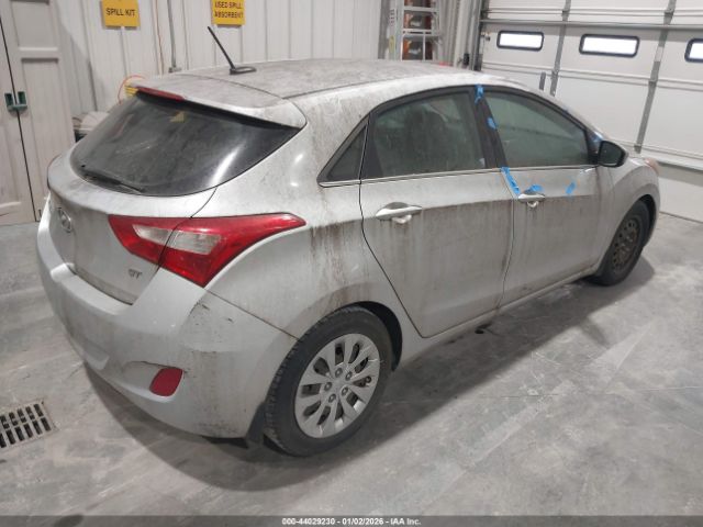 Hyundai ELANTRA Image 6