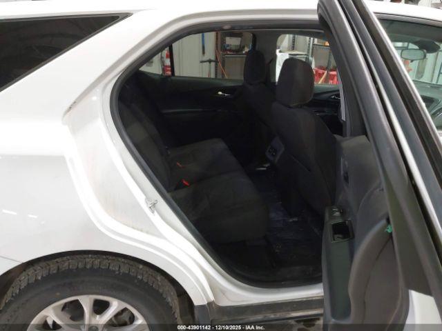 Chevrolet Equinox Awd 2fl Image 3