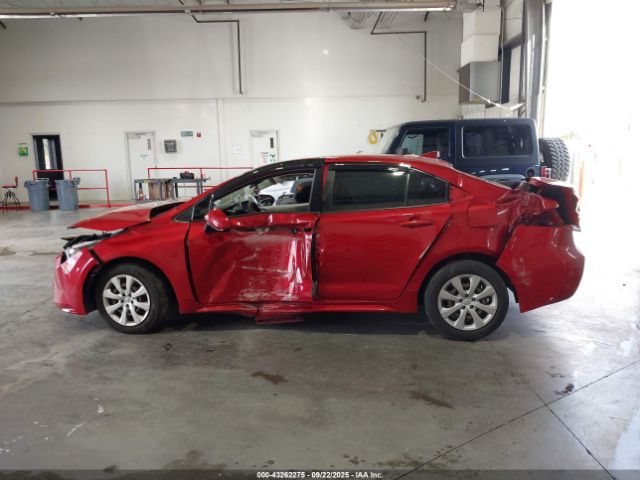 Toyota Corolla Le Image 17